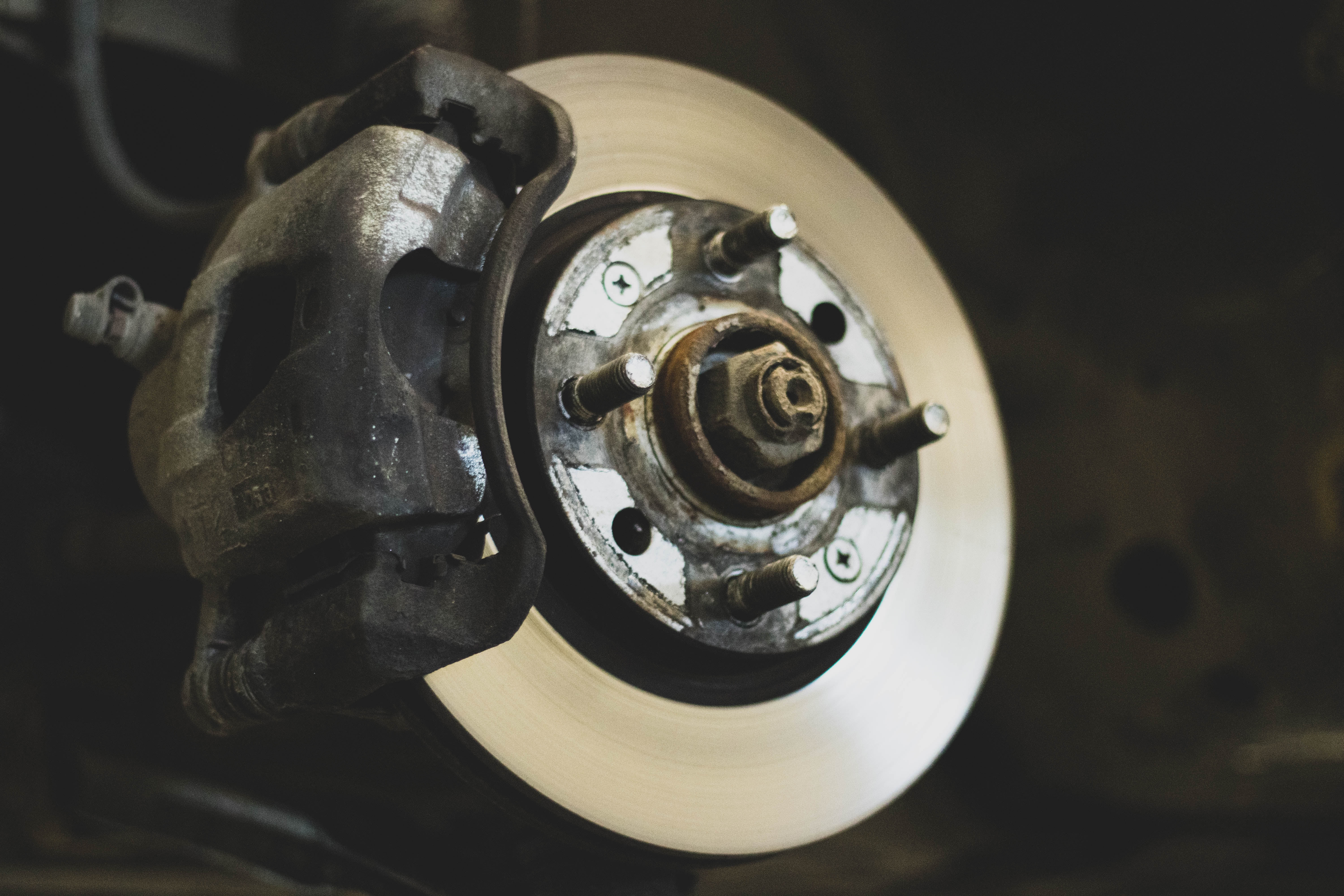 Fleet Auto Services - Brake servicing and replacement